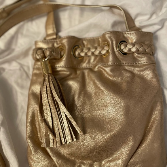 Michael kors crossbody in metallic Gold - Picture 2 of 3